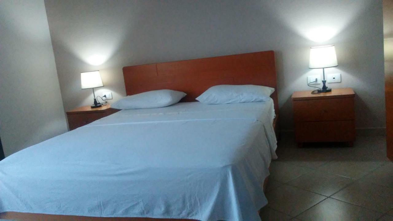 Hotel Majestic 卡萨米尔 外观 照片