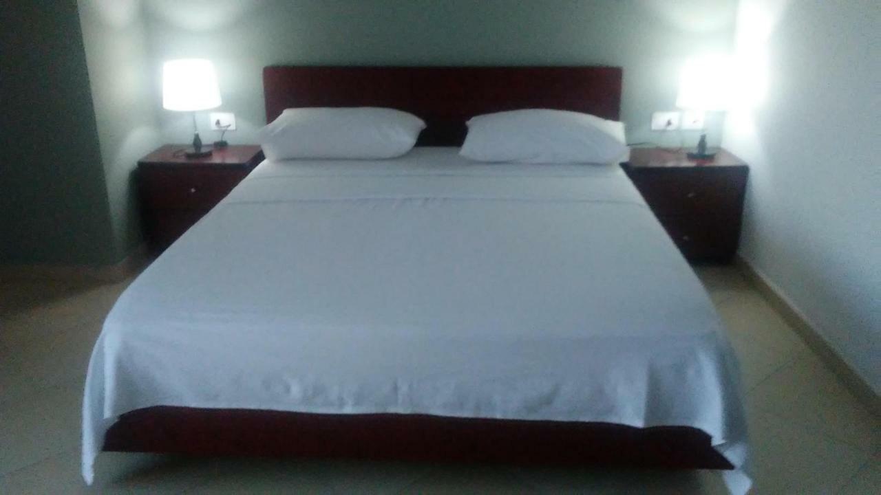 Hotel Majestic 卡萨米尔 外观 照片